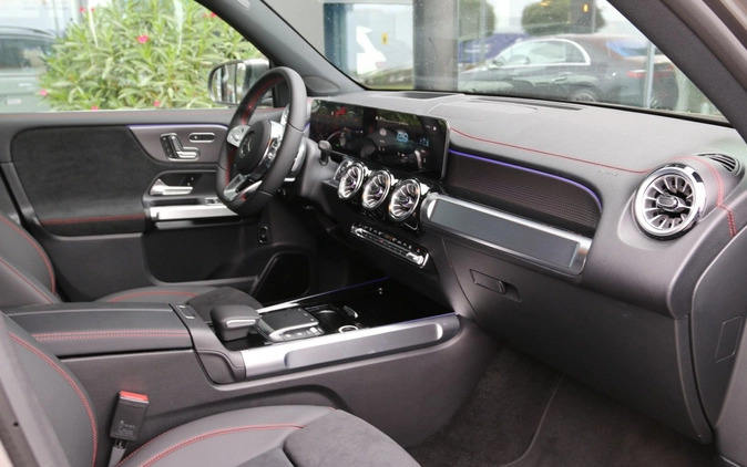 Mercedes-Benz EQB cena 283648 przebieg: 5, rok produkcji 2023 z Halinów małe 379